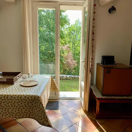 Le Chant Des Loriots Bajamont